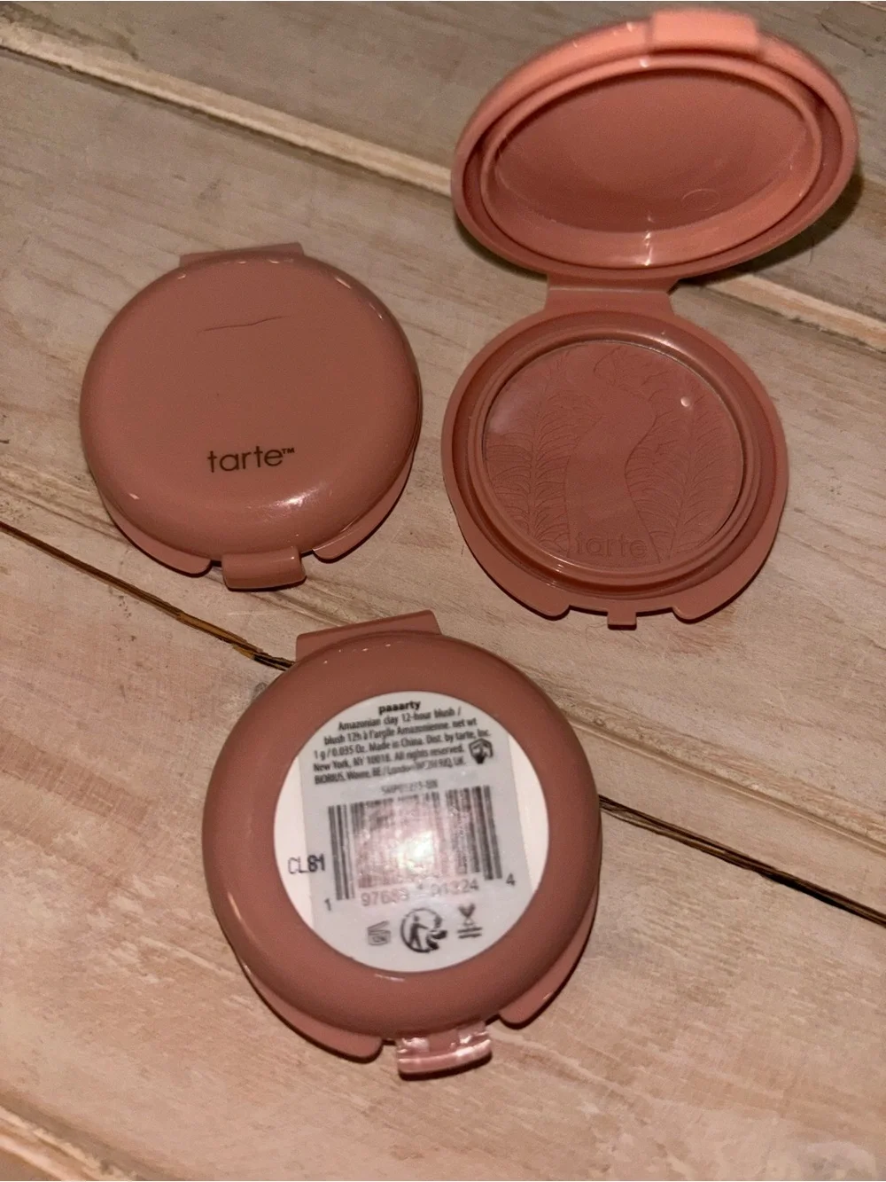 tarte blush compact in paaarty. Set of 3 (703)